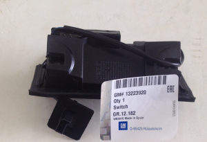 Opel Astra H Bagaj Açma Swici